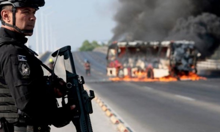 Μεξικό: Χάος με πυροβολισμούς και αποκλεισμούς δρόμων