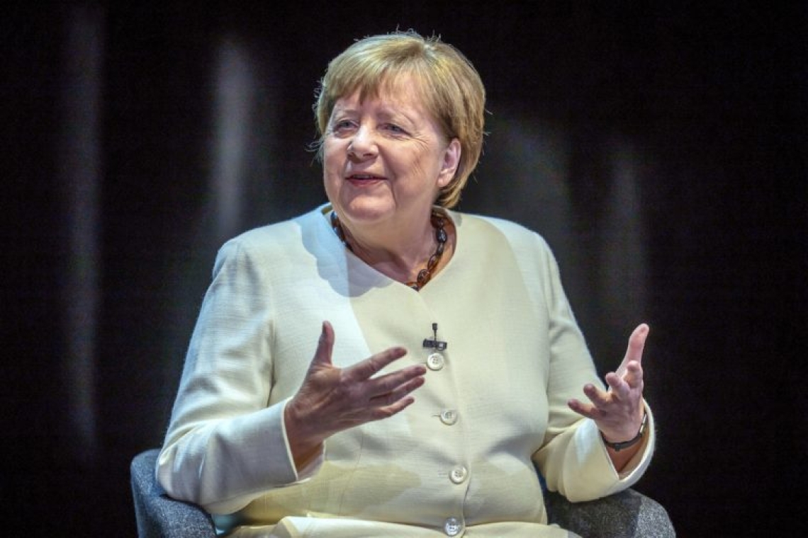 https://www.zougla.gr/Uploads/2026/05/18/merkel222.jpg
